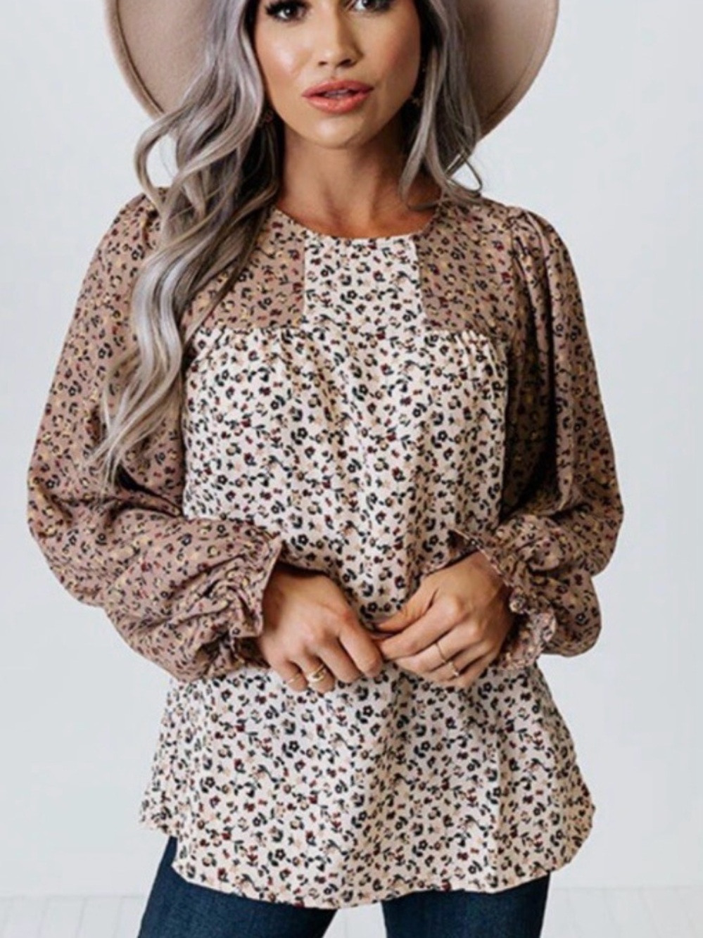 ANDREE BY UNIT Floral Blouse